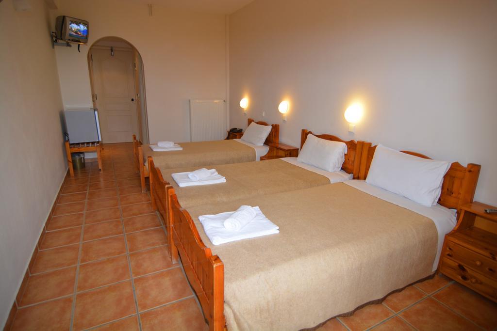 Jason Hotel Ypsos Rum bild